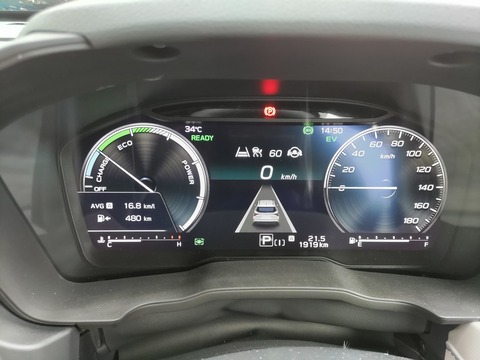 CENTER_0001_BURST20250708145026310_COVER