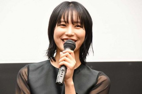 南沙良が語る動物とのふれあい：愛らしい瞬間と心温まる体験