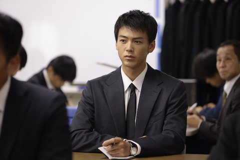 竹内涼真さん主演ドラマ「再会」初回の反響と考察