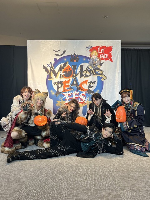 ジュニアたちに囲まれた上田竜也！『マウピフェス』の舞台裏を探る
