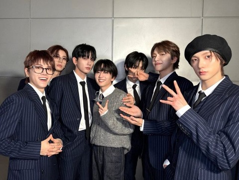 板垣李光人さんがBOYNEXTDOORのライブ参戦！豪華集合ショット公開