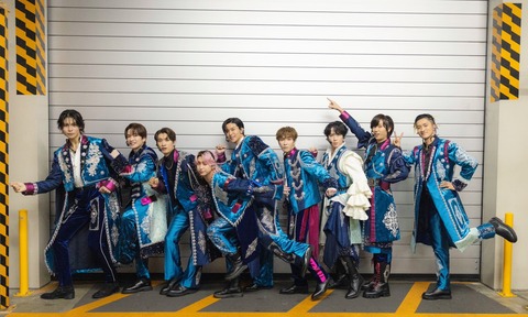 【胸熱】SnowMan東京ドーム公演に有名人がズラリｗｗｗ愛されキャラだなｗｗ