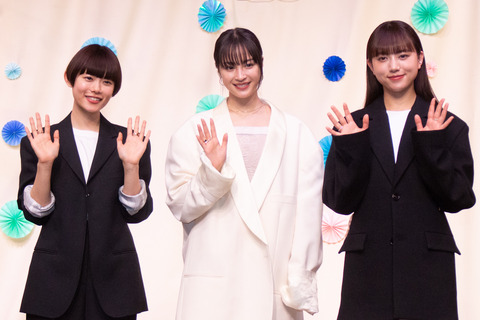 涙と感動が詰まった！『片思い世界』完成披露での特別な瞬間