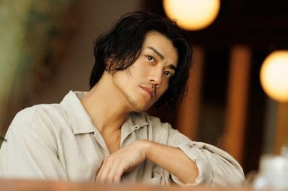 赤西仁さんの色気に全員ノックダウン「匿名の恋人たち」新カット公開