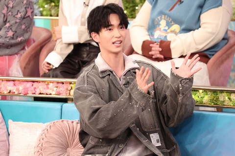 「ずっと顔が良すぎる」野村康太、ガチ恋必至の八頭身スタイル