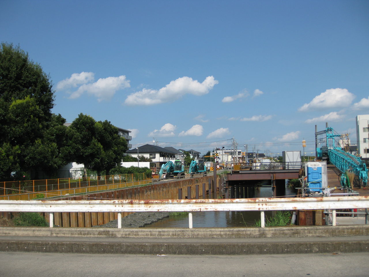 ある日の武里団地（2012．9．10タイトル変更 2010．5．15スタート） : 2015年08月