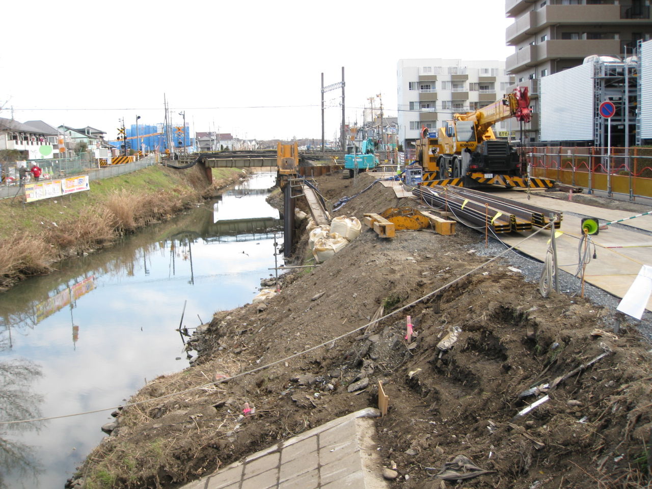 ある日の武里団地(2012.9.10タイトル変更 2010.5.15スタート) : 新方川…河川改修