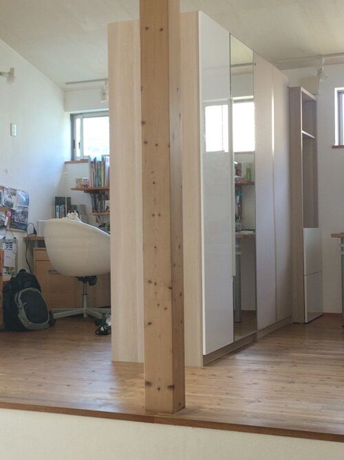 closet1.jpg
