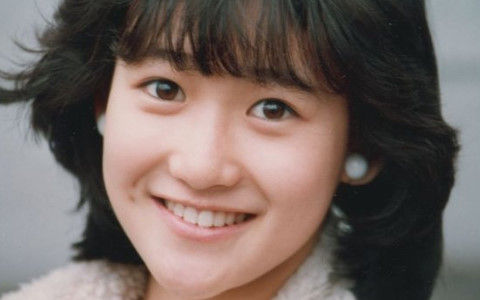 岡田有希子さん没後34年 今でも多くのファンがお墓参り でも芸能人は Googai ゴーガイ