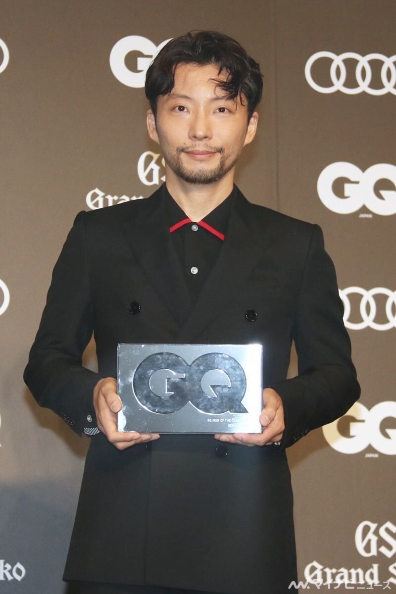 星野源 ひげ姿にかっこいい 伸ばし始めたら楽しくなっちゃって Googai ゴーガイ