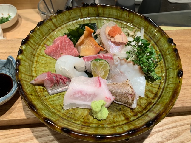 美味しさの連続をコエノビウムで流し込む 鮨なかもと オレはひとりで美喰倶楽部 美味しさの連続をコエノビウムで流し込む 鮨なかもと オレはひとりで美喰倶楽部