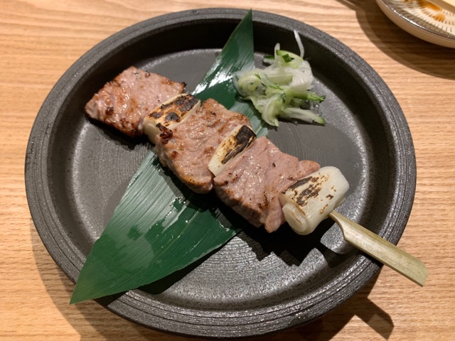 美味しさの連続をコエノビウムで流し込む 鮨なかもと オレはひとりで美喰倶楽部 美味しさの連続をコエノビウムで流し込む 鮨なかもと オレはひとりで美喰倶楽部