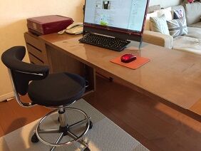 112219 desk