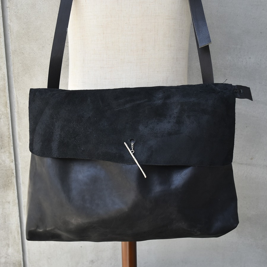 DANIELE BASTA MASK -Horse leather bag- : GORDINI OFFICIAL [ 北堀江