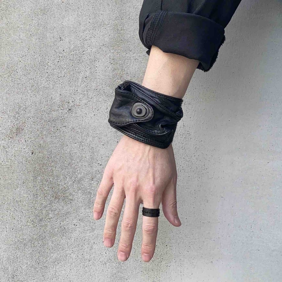 _JULIUS 859ACU3 LEATHER MAGAZINE HOLDER WRISTBAND : GORDINI