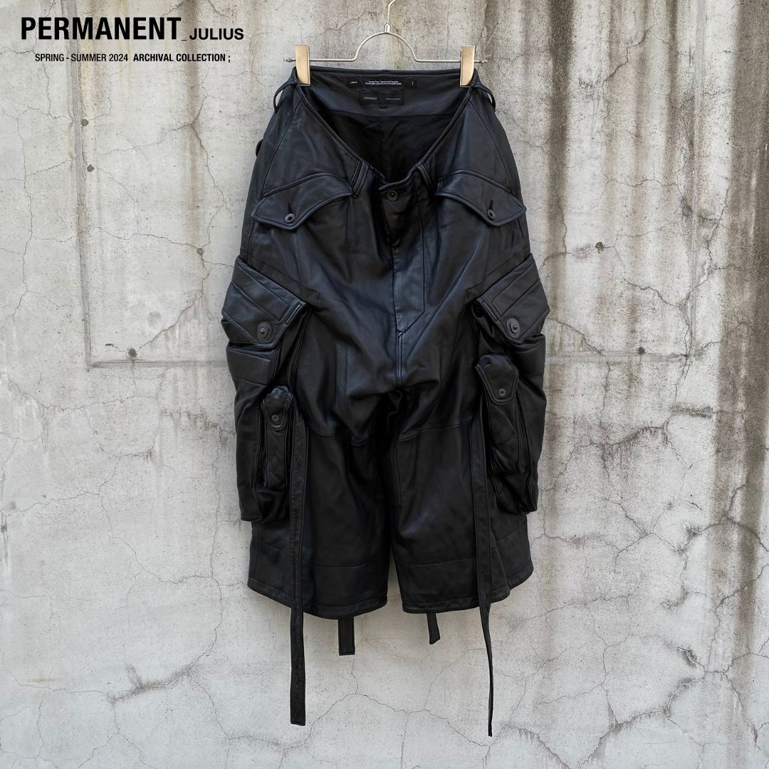 ドノバン　クリオネトップス _JULIUS 859PAM7 LEATHER GAS MASK SHORT PANTS : GORDINI