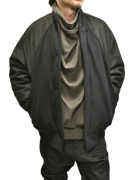 JULIUS cwl neck khaki 着用 通販 GORDINI009