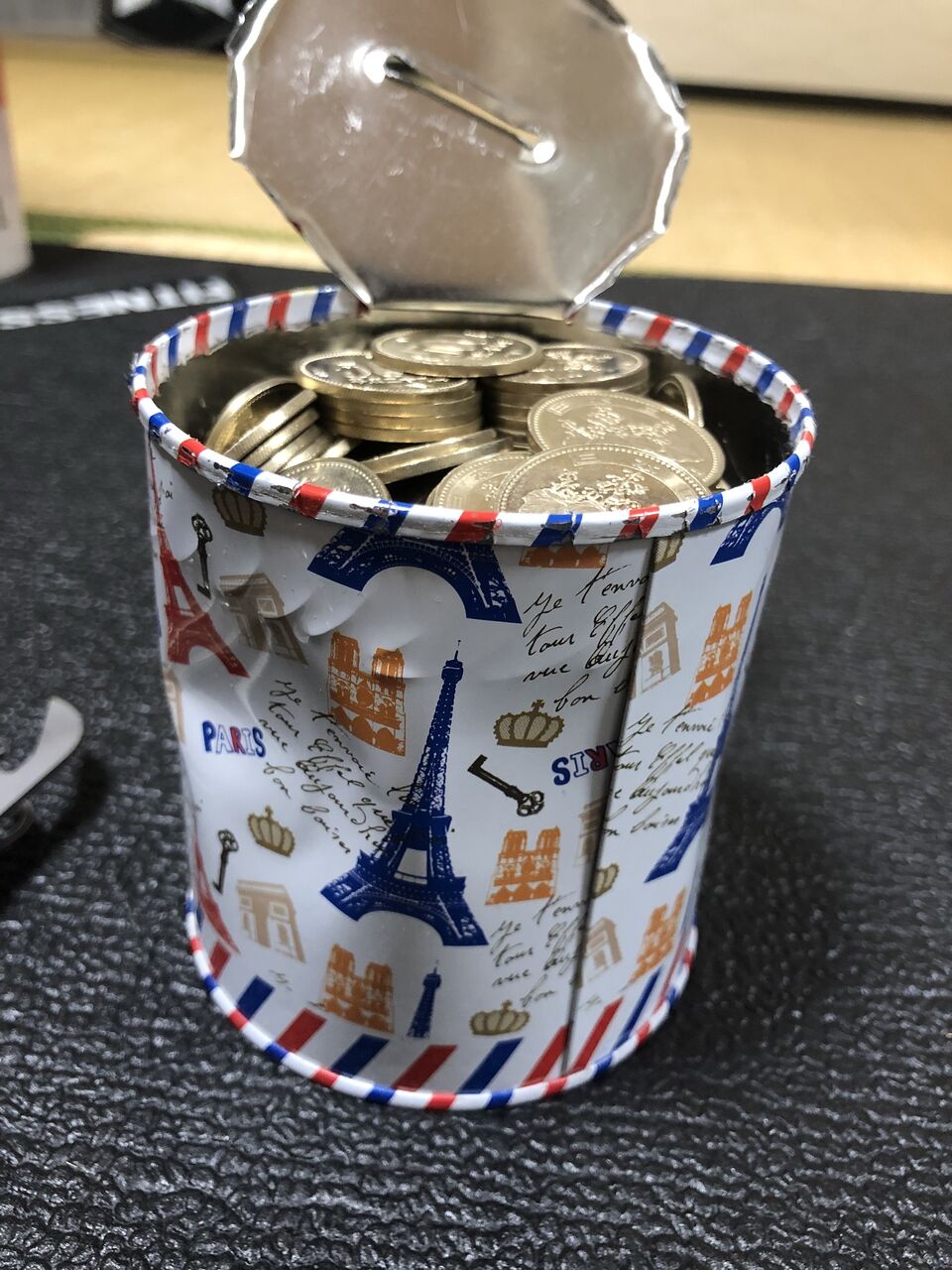 ワイの貯金箱開封するwwwwwwwwwwwwwww トム速報 ワイの貯金箱開封するwwwwwwwwwwwwwww トム速報