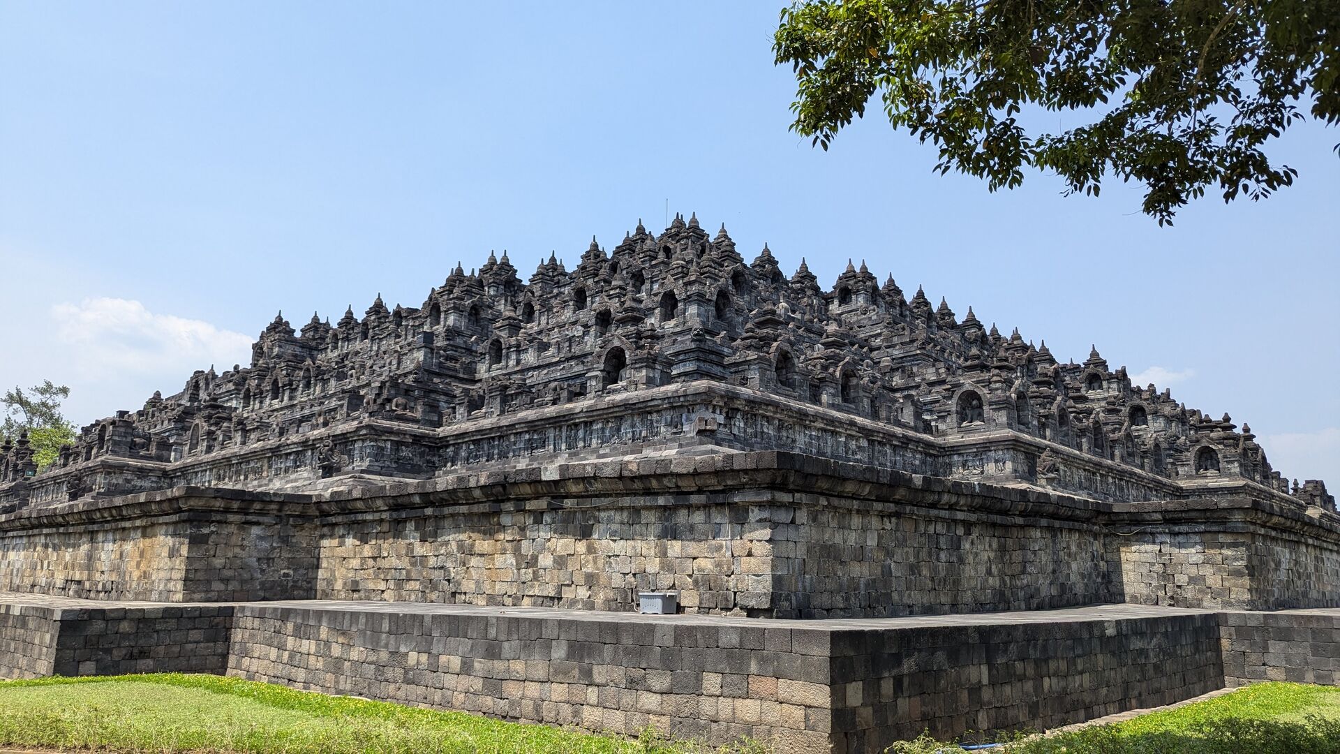 PXL_20241013_054554104