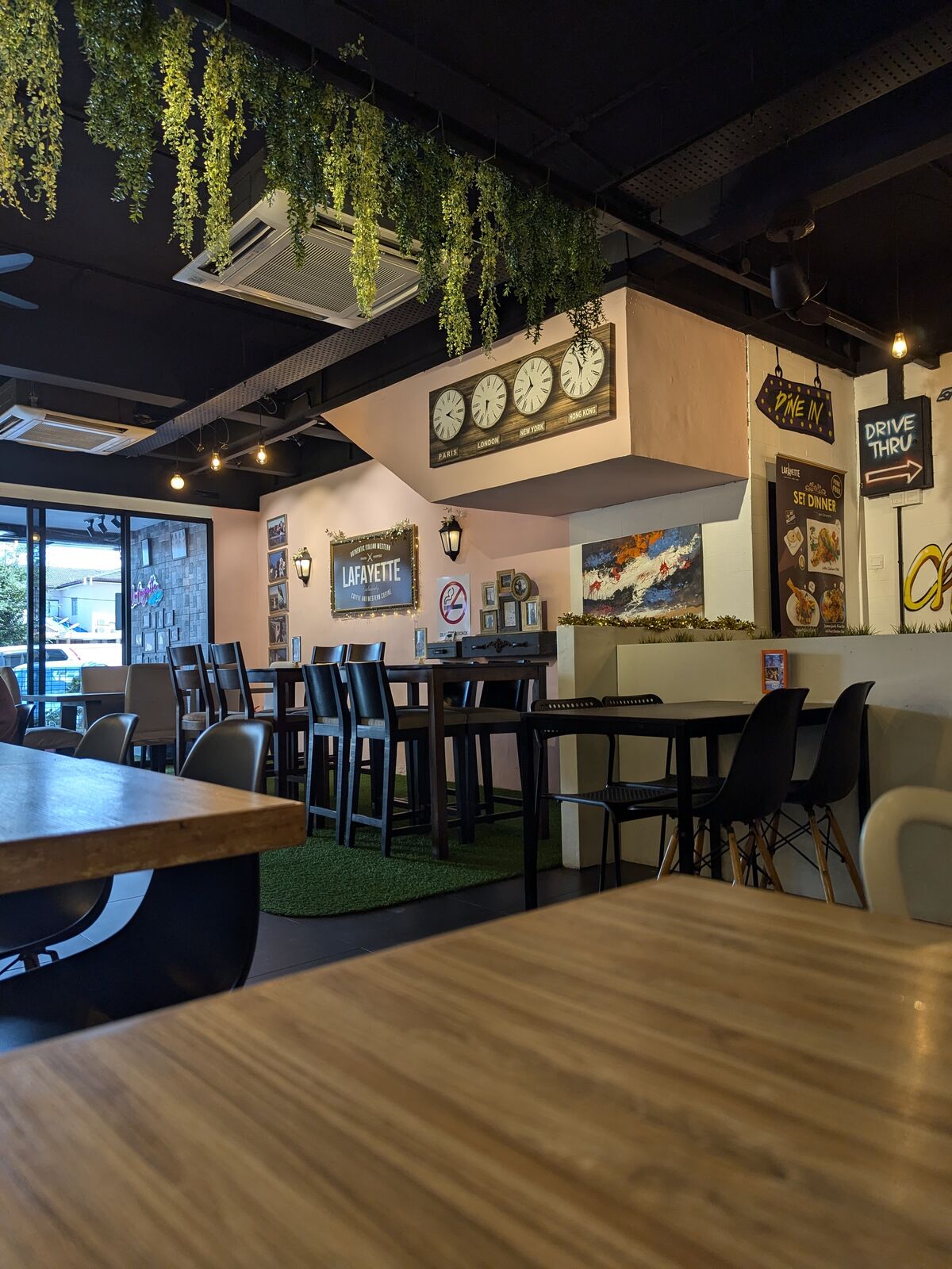 PXL_20241016_044027145