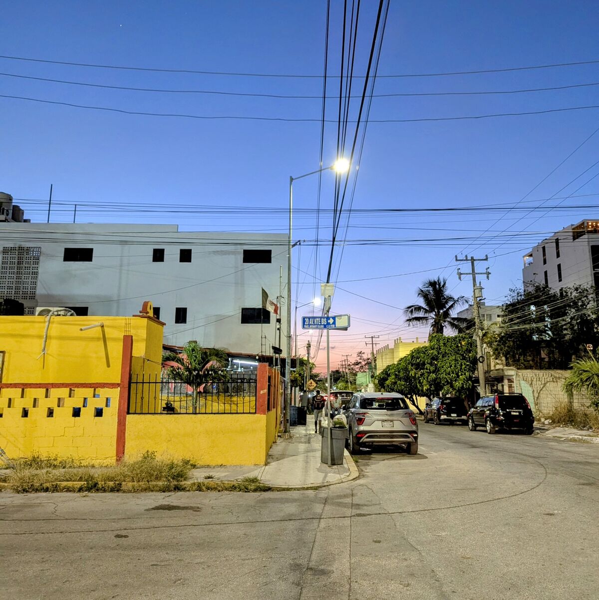 PXL_20250501_003833679~2