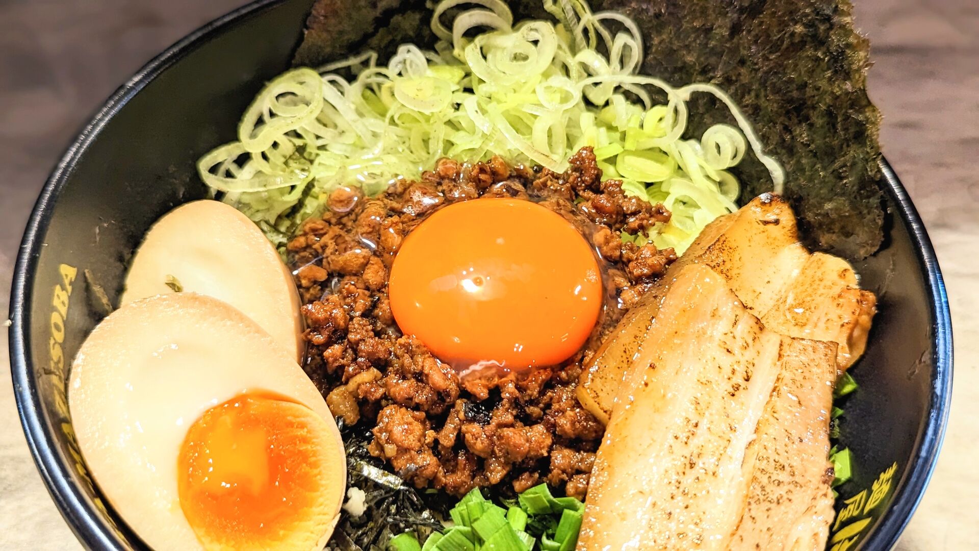 PXL_20230601_055610755.PORTRAIT~2