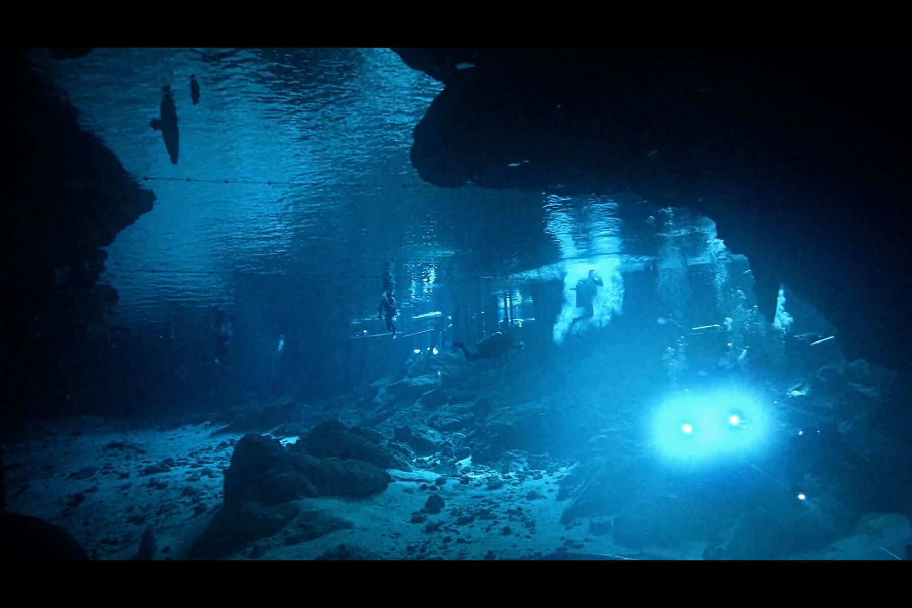 Cenote - frame at 2m32s