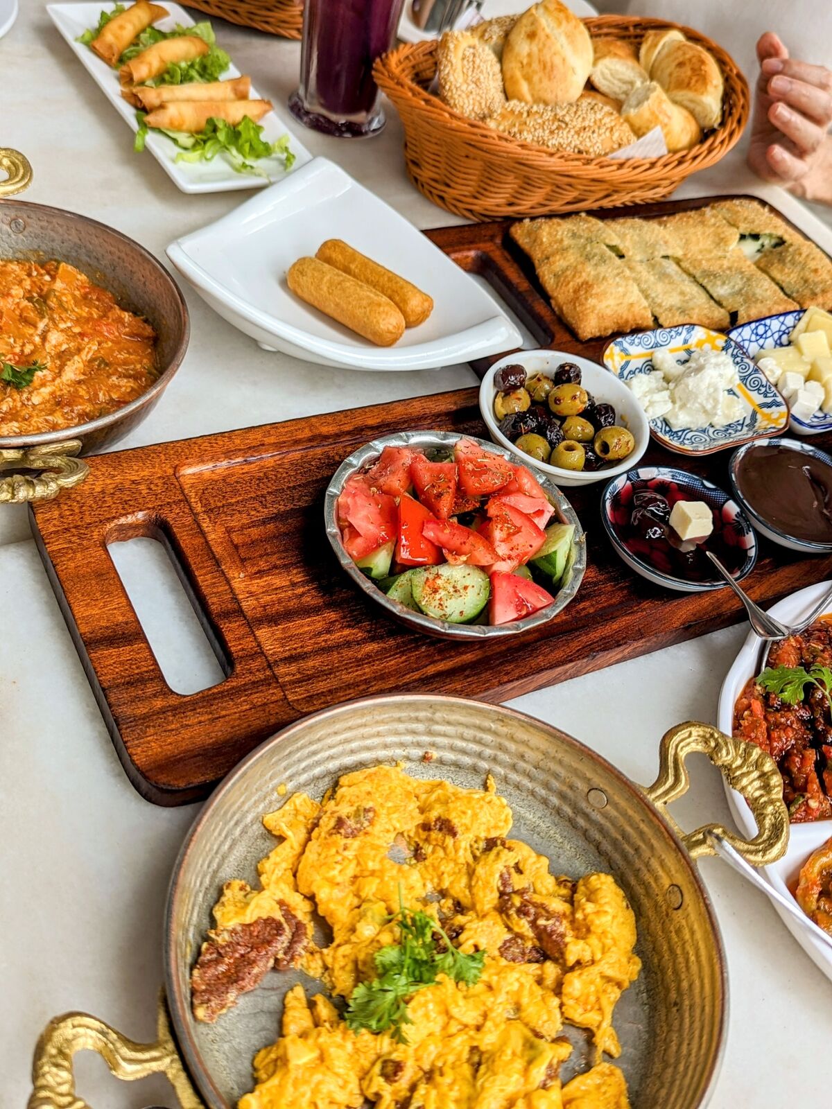 PXL_20231216_045630561.PORTRAIT.ORIGINAL~3