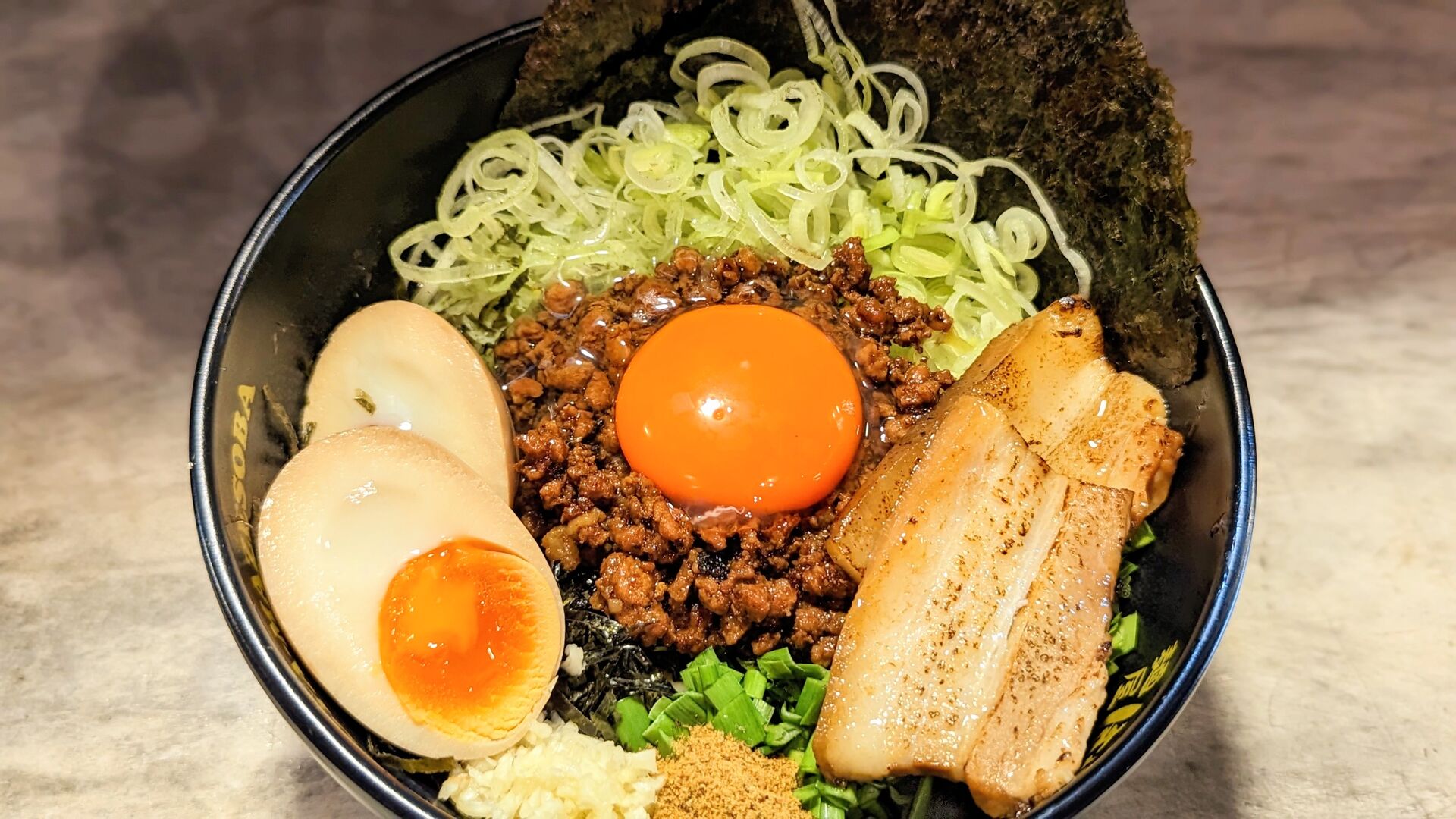 PXL_20230601_055558424.PORTRAIT~2