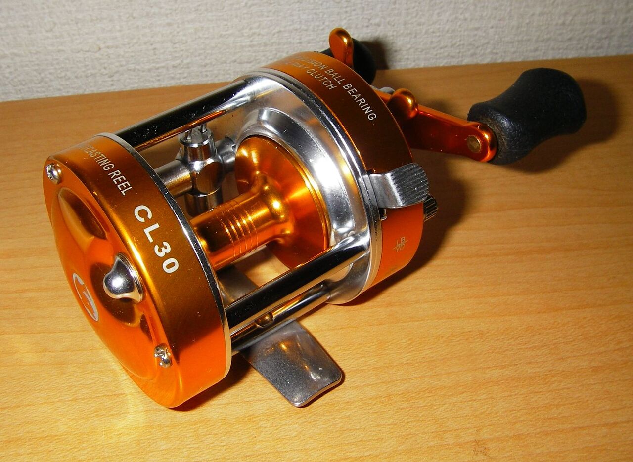 ming yang CL30 レッド&ゴールド Ming Yang CL30 小型マルチプライヤーリール : ゴリ巻きスタイル