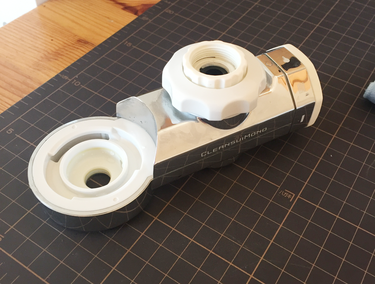 クリンスイ浄水器md101の泡沫用リングが取れないときの緊急対応 Gorolib Design はやさはちから クリンスイ浄水器md101の泡沫用リングが取れないときの緊急対応 Gorolib Design はやさはちから