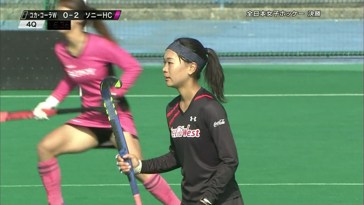 女子ホッケーエロ 