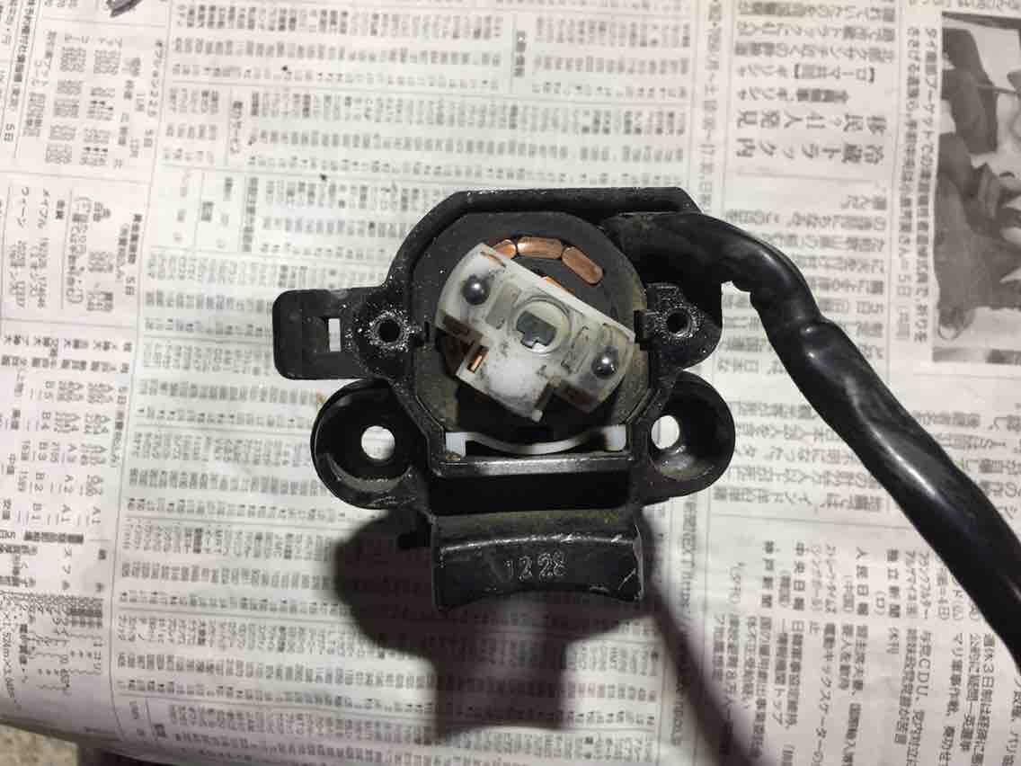 Klx キーシリンダーを分解するに至った件 Klxとty Sでダート Klx キーシリンダーを分解するに至った件 Klxとty Sでダート