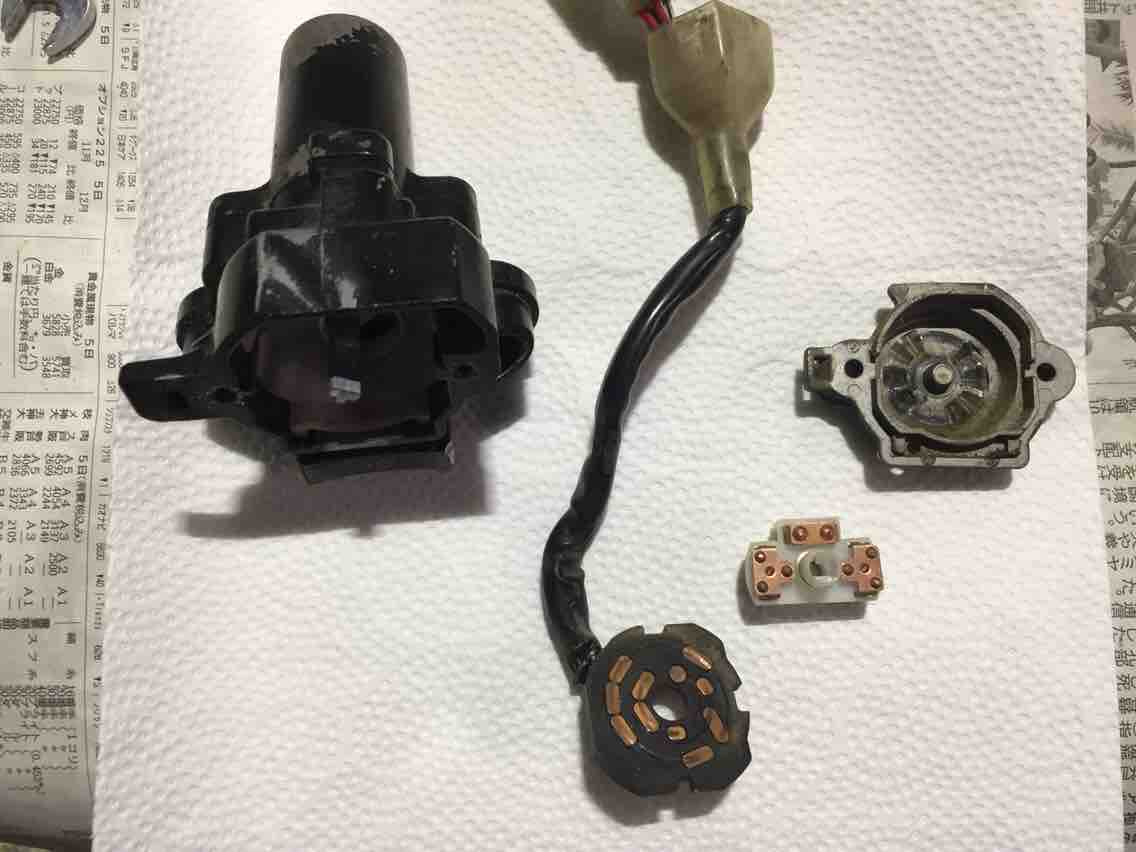 Klx キーシリンダーを分解するに至った件 Klxとty Sでダート Klx キーシリンダーを分解するに至った件 Klxとty Sでダート