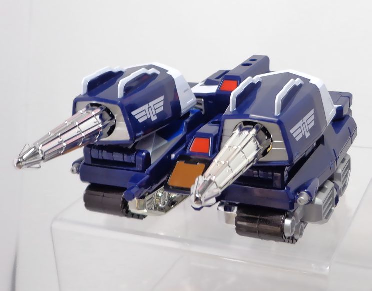UNM ウルトラマンネクサス マシンシリーズ 3 クロムチェスターγ