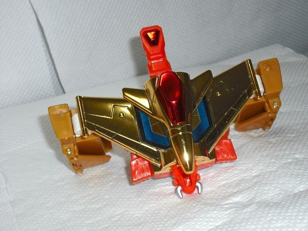 DX黄金獣合体グレートゴルドラン : DXセイバーベース