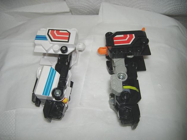 サンダーバロン : DXセイバーベース