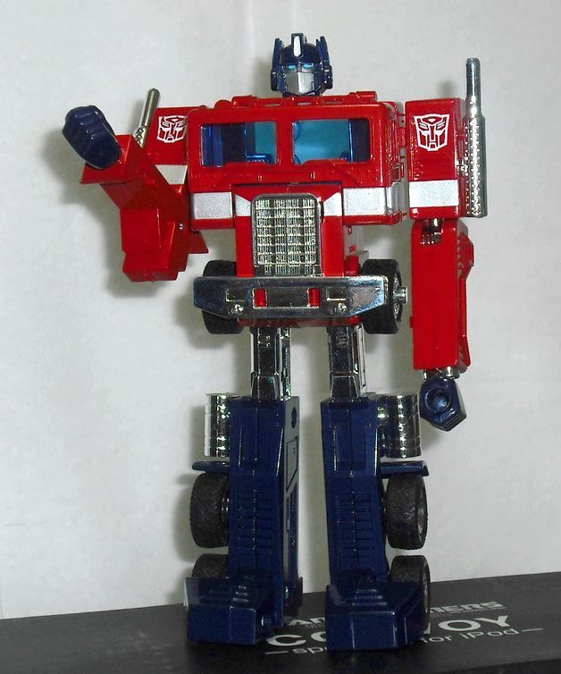 新品　トランスフォーマー　ミュージックレーベル　スピーカーiPod　コンボイ Transformers Music Label Convoy iPod Docking Bay with Speakers