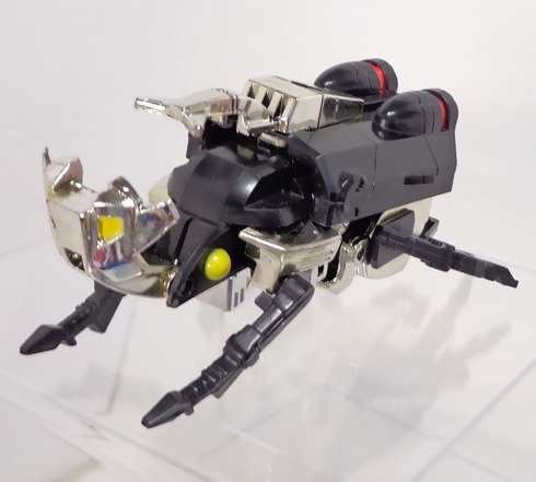 5ed5bb85-s.jpg