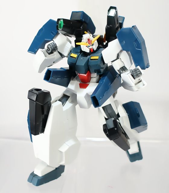 機動戦士ガンダム00 HG 1/144 セラヴィーガンダムGNHW/B : DX
