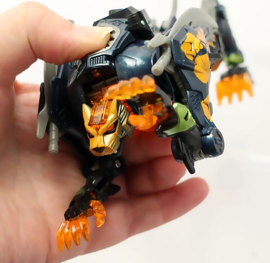 ナイトスラッシュチーター　チータス　ビーストマシーンズ　トランスフォーマー トランスフォーマー ビーストマシーンズ ナイトスラッシュチーター