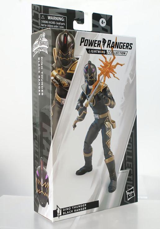 1/6 ドラゴンシールド ブラックレンジャー」は精密な構造を有し