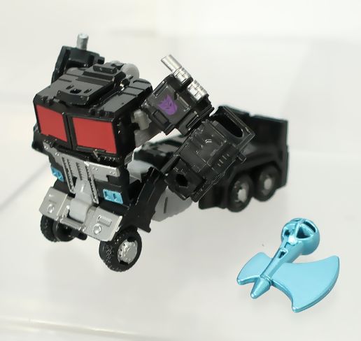 サブタイトル「敵？味方？ブラックコンボイ！」（TL-37 ネメシス