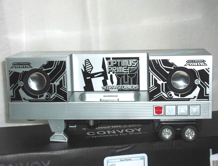 新品　トランスフォーマー　ミュージックレーベル　スピーカーiPod　コンボイ トランスフォーマー ミュージックレーベル コンボイ - iPod スピーカー