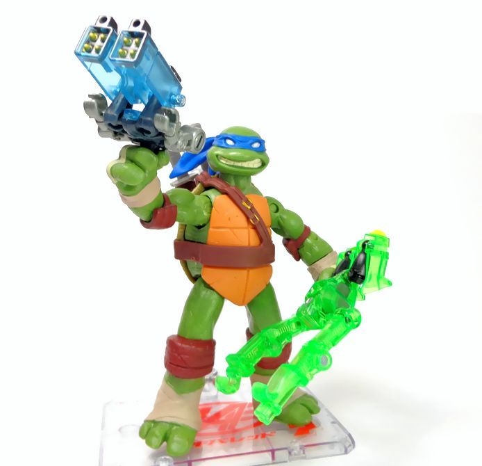 レオナルド : DXセイバーベース