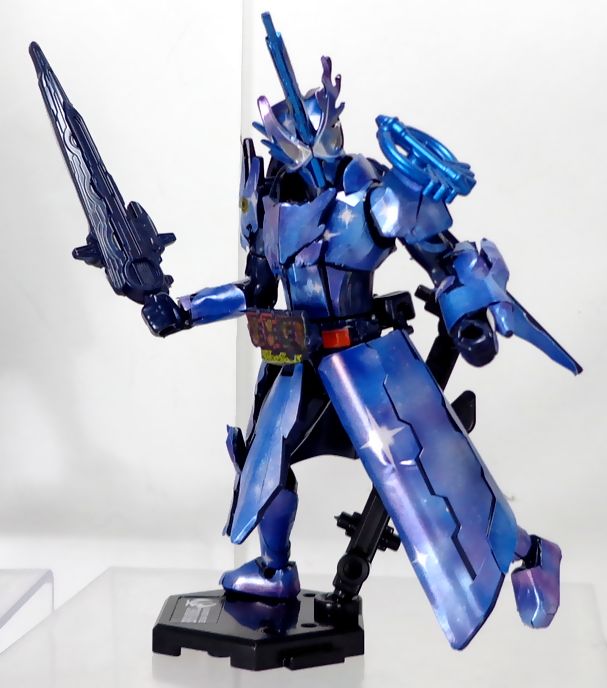 装動 仮面ライダーセイバー Book9 仮面ライダークリムゾンセイバー Dxセイバーベース