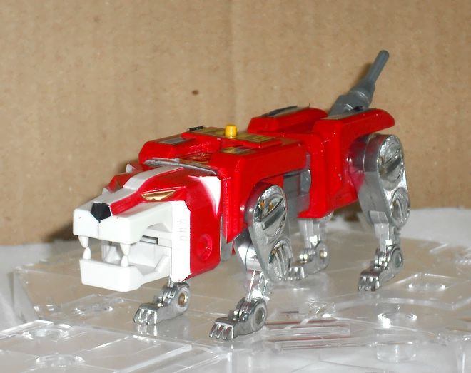 未来獣合体ゴライオン Dxセイバーベース