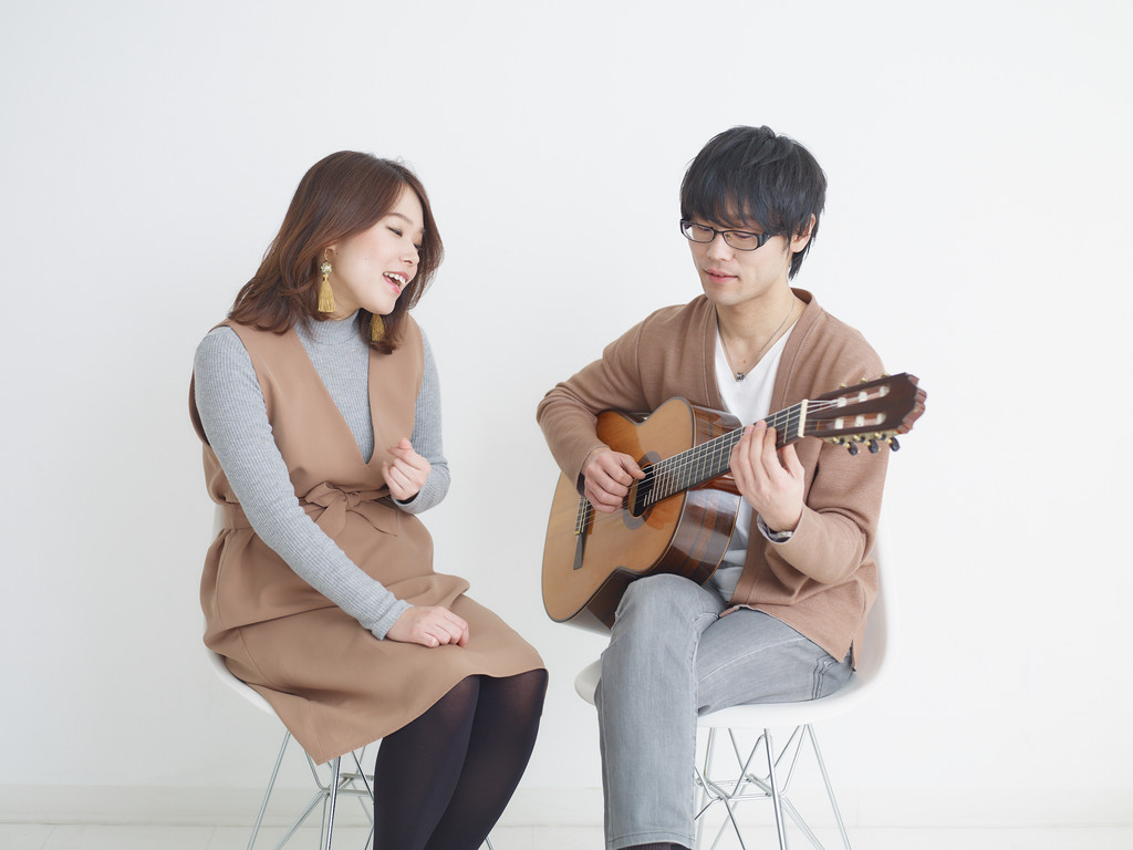 futarinote2019衣装1座り