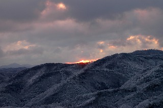 s-0801010032.jpg s-0801010032.jpg