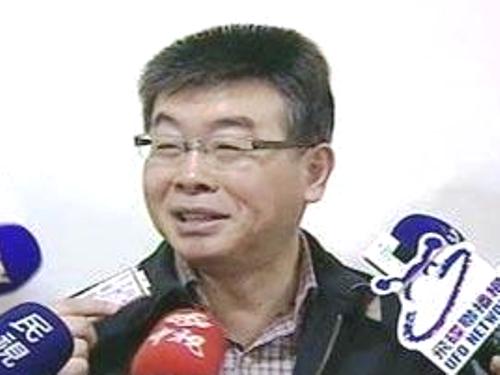 台瘋來了!!「台湾議員のかつらをはぎ取った男、5カ月の禁固刑」